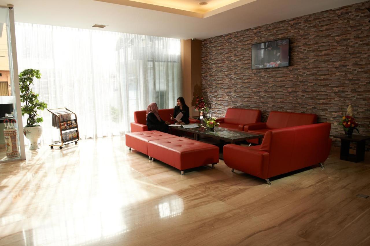 Winstar Hotel بيكانبارو المظهر الخارجي الصورة