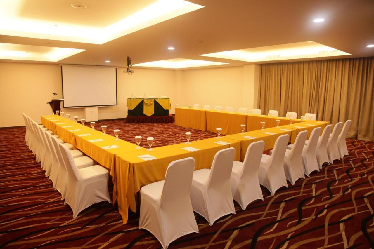 Winstar Hotel بيكانبارو المظهر الخارجي الصورة