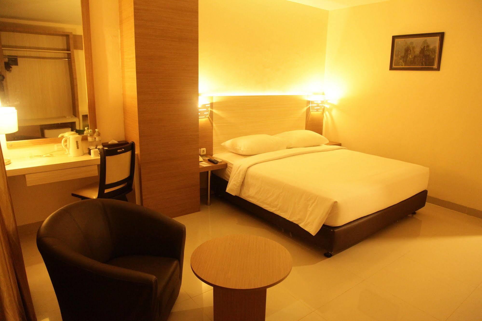 Winstar Hotel بيكانبارو المظهر الخارجي الصورة