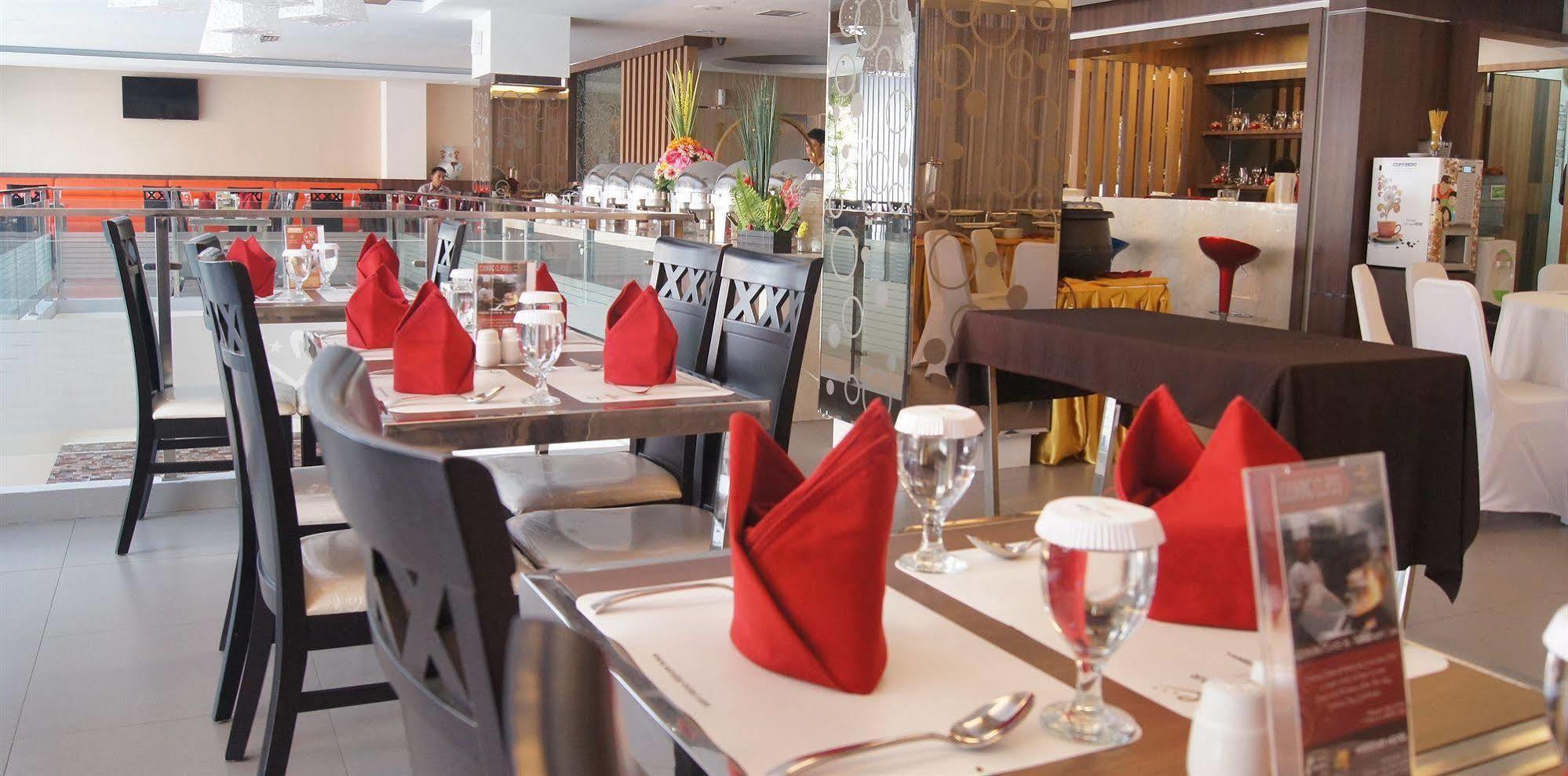 Winstar Hotel بيكانبارو المظهر الخارجي الصورة