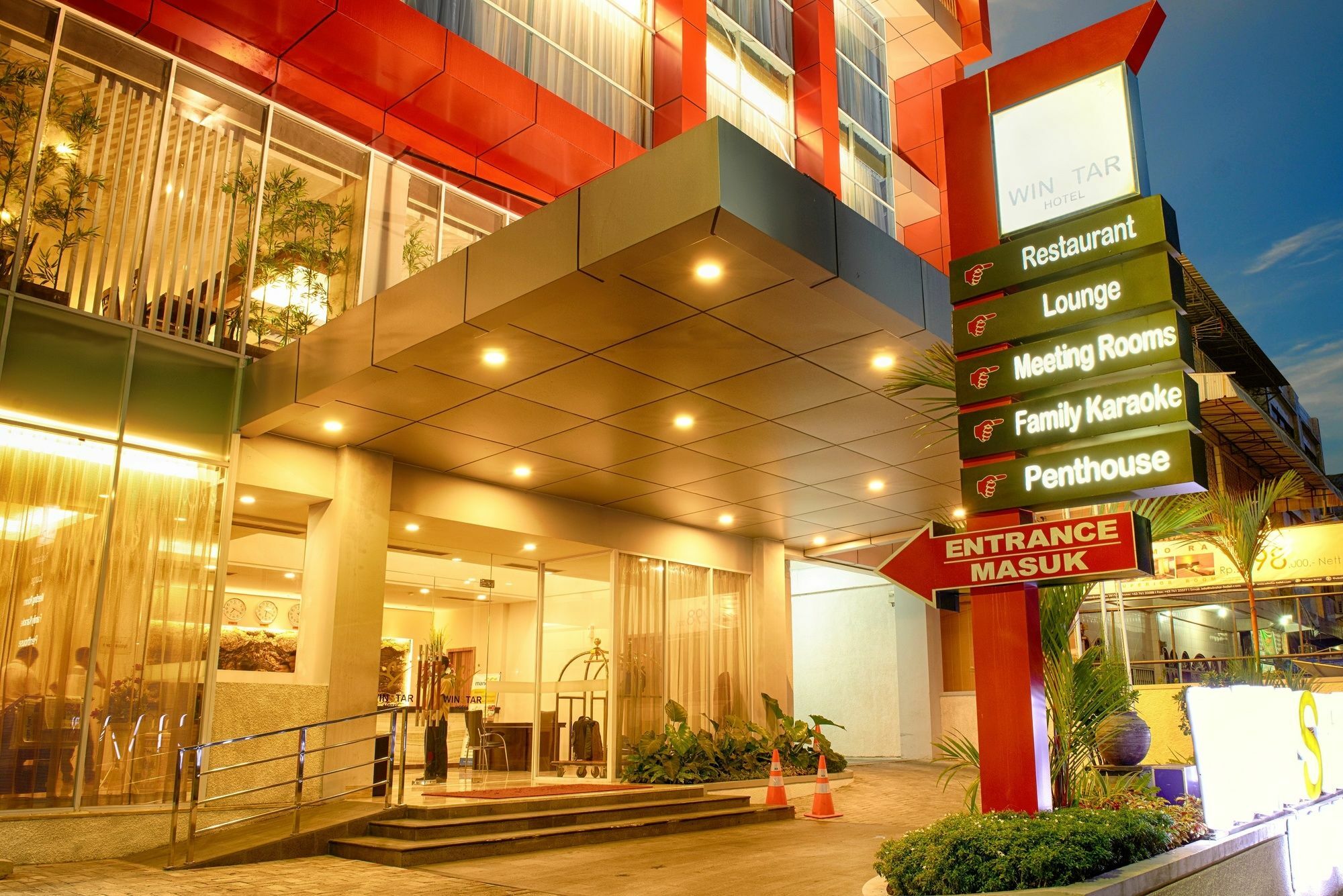 Winstar Hotel بيكانبارو المظهر الخارجي الصورة